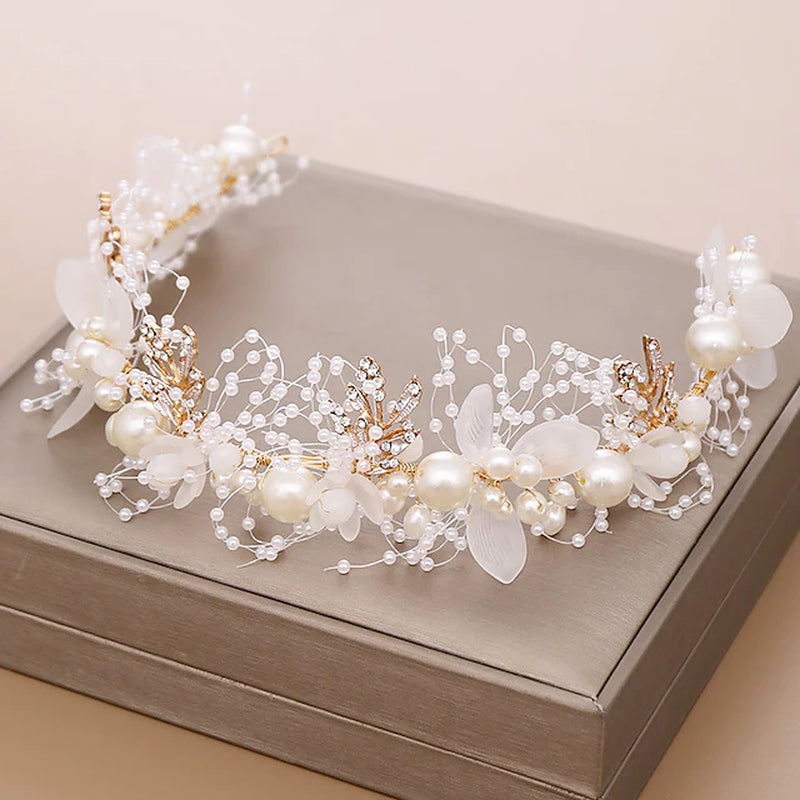 Crown Tiaras Headbands Headpiece Imitation Pearl Rhinestone Wedding Party / Evening Retro Sweet with Faux Pearl Crystal / Rhinestone Headpiece Headwear